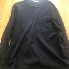 冬時期の衣類と長袖衣類の画像