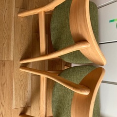 ダイニングテーブル
の画像