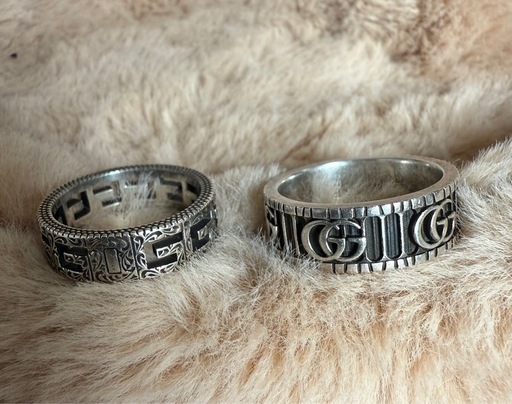 GUCCI指輪　左20号　右23号