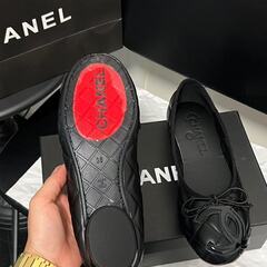 シャネル バレエフラットシューズの画像