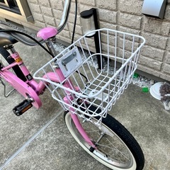 子供自転車 16インチ 補助輪&ヘルメット付きの画像