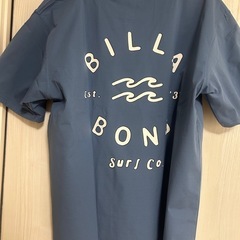 ビラボン　ラッシュガード　水着　半袖　Mの画像
