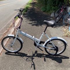 折りたたみ自転車２０インチの画像