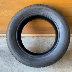 パンクや事故で1本だけおさがしの方に。BSスタッドレスタイヤ ブリザック VRX2 185/60R15 山あり 23年製　1本のみ ブリヂストンの画像