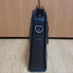 美品　ハンティングワールド　ビジネスバッグの画像