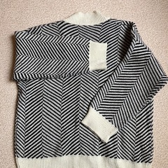 ニットカーディガンの画像