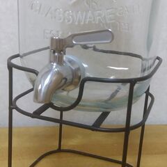 あげます。ガラス製ドリンクサーバー ★スタンド付 蛇口付きの画像