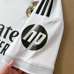 アディダス レアル・マドリード クラシック ホーム ファンエディション ジャージ 半袖 速乾性 Tシャツの画像