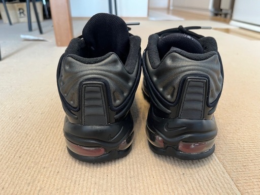 SKEPTA × NIKE AIR MAX DELUXE BLACK/DEEP RED
