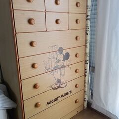 ミッキーマウスたんすの画像