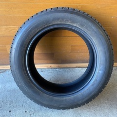 パンクや事故で1本だけおさがしの方に。BSスタッドレスタイヤ ブリザック VRX2 185/60R15 山あり 20年製 1本のみ ブリヂストンの画像