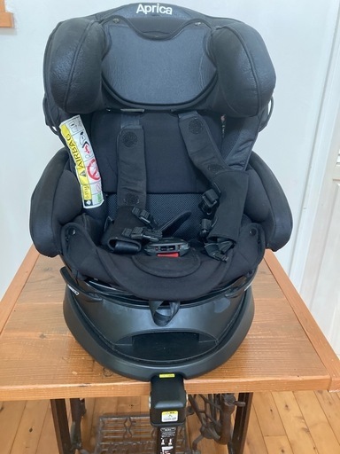 9/7までアップリカ　フラディアグロウISOFIXセーフティ360