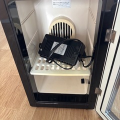 ミニ冷蔵庫　保温のみ使えますの画像