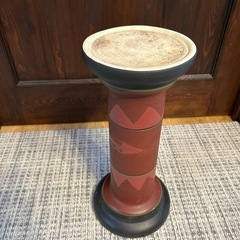 陶器　フラワースタンド　
花台　鉢カバー　　の画像