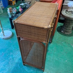 ラタン　キャビネット　ヴィンテージ　ビンテージ　家具　オールドラタン　チェストの画像