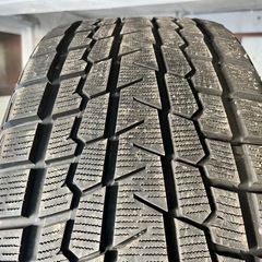 275/50r20冬4本の画像