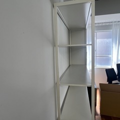 【受け渡し予定あり】 
IKEA 白いスチールラックの画像