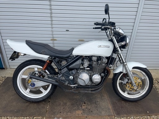 カワサキKAWASAKIゼファー400 ＺＥＰＨＹＲ400