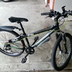 キャノンデール クロスバイク本日限りの画像