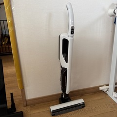 日立　コードレススティッククリーナーの画像