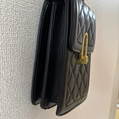 ショルダーバッグの画像