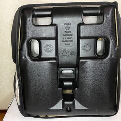 【中古雑貨】子供用品　自動車ジュニアシートの画像