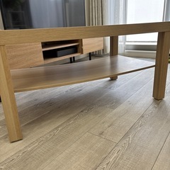 IKEAテーブル
の画像