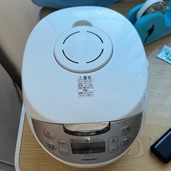 レンジ、洗濯機、冷蔵庫、炊飯器の画像