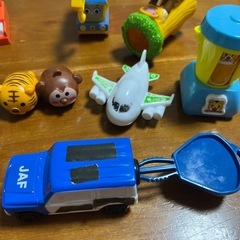 おもちゃまとめて　ハッピーセットの画像
