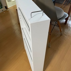 薄型キャスター付き収納棚(約幅105×奥行455×高810)の画像