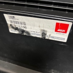 givi【バイクリアボックス】中古品の画像