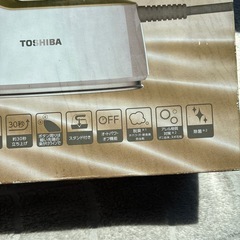 TOSHIBA TAS-X3 衣類スチーマーの画像