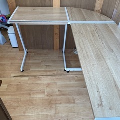 美品　コーナーデスクの画像