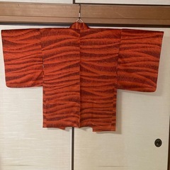 着物　羽織　しつけ糸付き　未使用品　昭和レトロ　ジャケットの画像