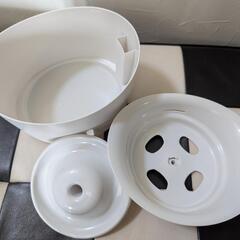 ピュアクリスタル　猫用給水器　フィルター２個付の画像