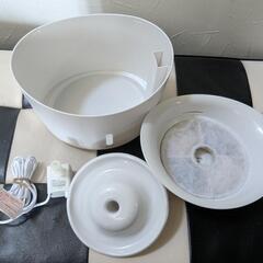 ピュアクリスタル　猫用給水器　フィルター２個付の画像