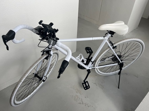 ほぼ新品！ロードバイク（ブランド名:グランディールGrandir