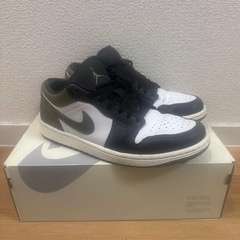 【本日購入者限定】NIKE AIR JORDAN 1 LOW 【エアジョーダン1ロー 】ミディアムオリーブ カーキ　の画像