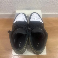 【本日購入者限定】NIKE AIR JORDAN 1 LOW 【エアジョーダン1ロー 】ミディアムオリーブ カーキ　の画像
