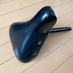 自転車のサドルの画像