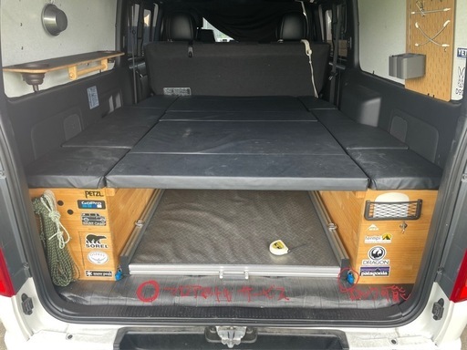 ハイエース標準ボディ　ベッドキット&スライドフロアのセット販売