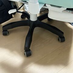 ゲーミングチェアの画像