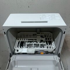 A7715【お買い得商品‼】Panasonic パナソニック 　2019年製 食洗器 食器洗い乾燥機　 NP-TCB4-Wの画像