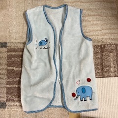 幼児の寝冷え防止のチョッキの画像