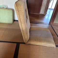 座椅子の画像