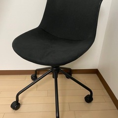 ニトリ 椅子 回転昇降ダイニングチェアの画像