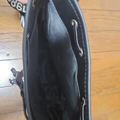 ショルダーバックの画像