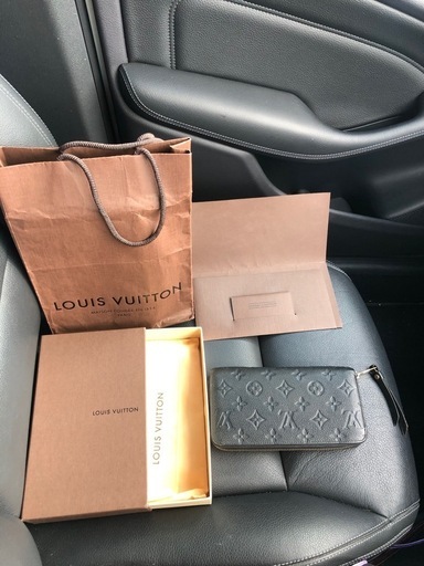 LOUISVUITTON 　ジッピーウォレット　長財布