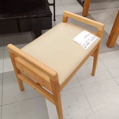 ★リユースのサカイ千葉中央店★期間限定割引有  椅子  H48×D41×W50 クリーニング済み TC4210の画像