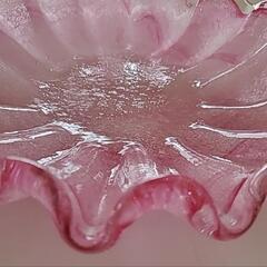 持ち手付きガラスバスケット型フラワーの器の画像